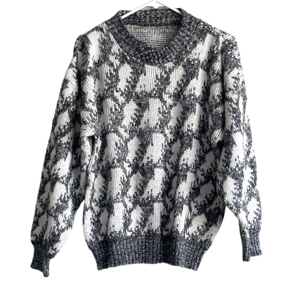 Mohair Powdered Houndstooth Pullover Sweater Medium
